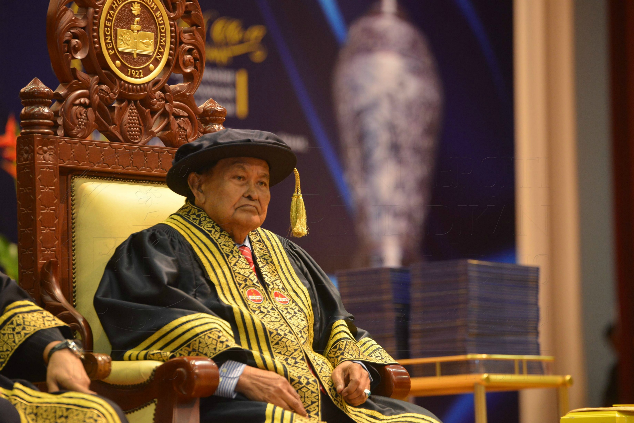 PRO 15 104 konvo BKK S15973